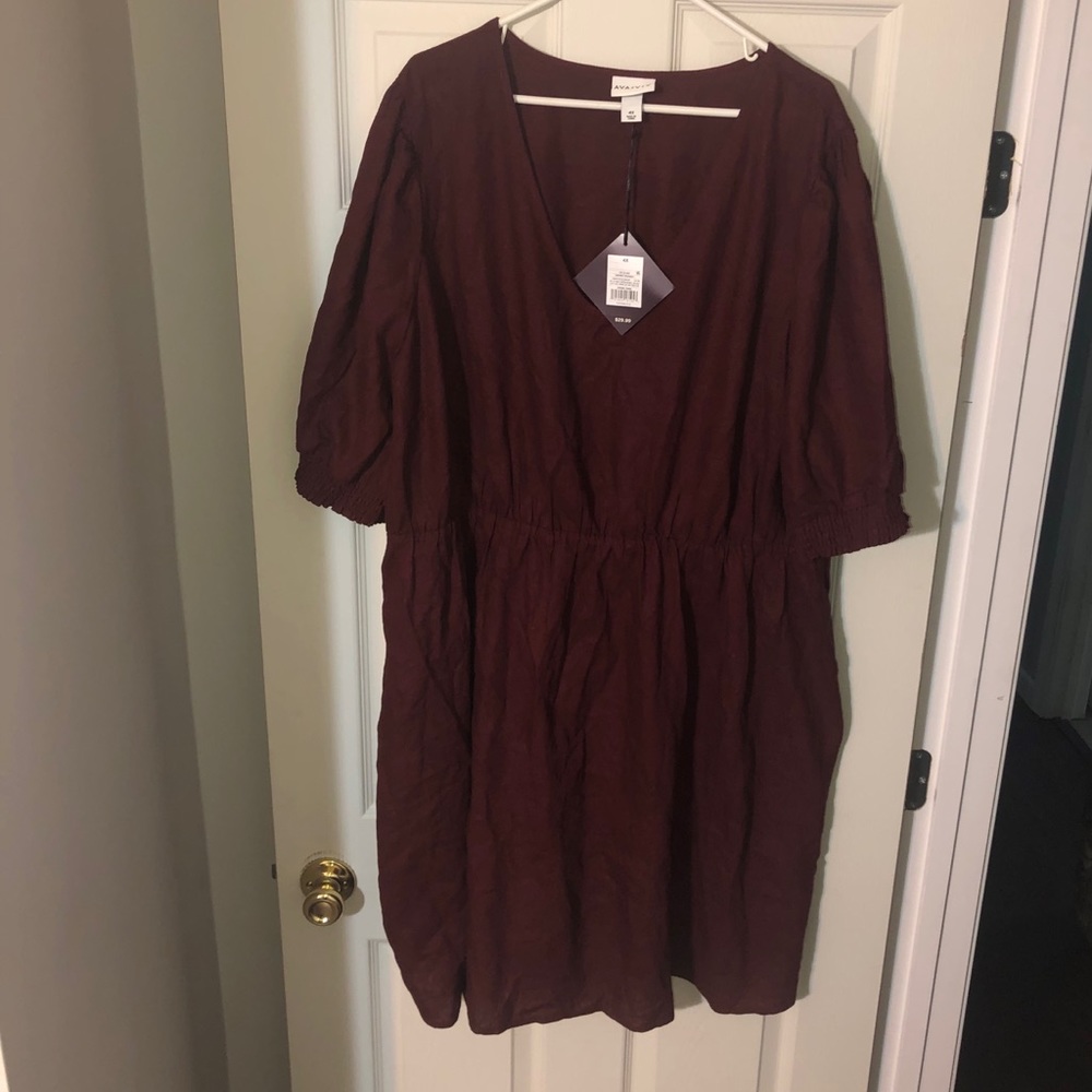 Ava&Viv Dress. Size 4X. NWT